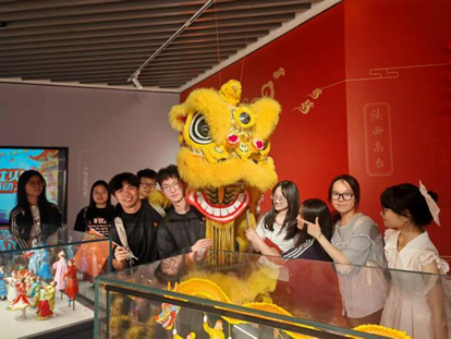 昌吉州美术馆活动现场 昌吉州美术馆活动现场