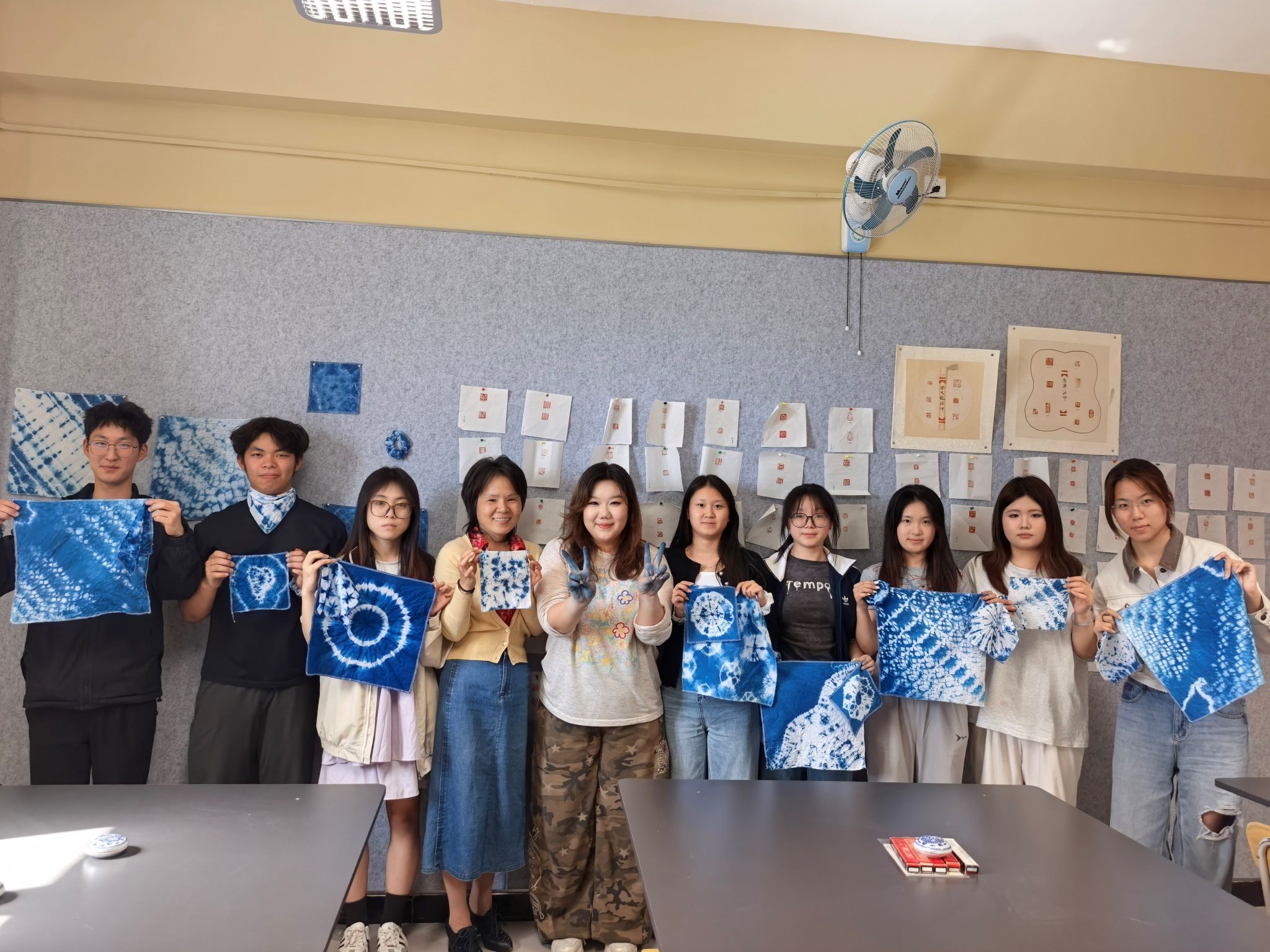 昌吉市第一小学活动现场 昌吉市第一小学活动现场